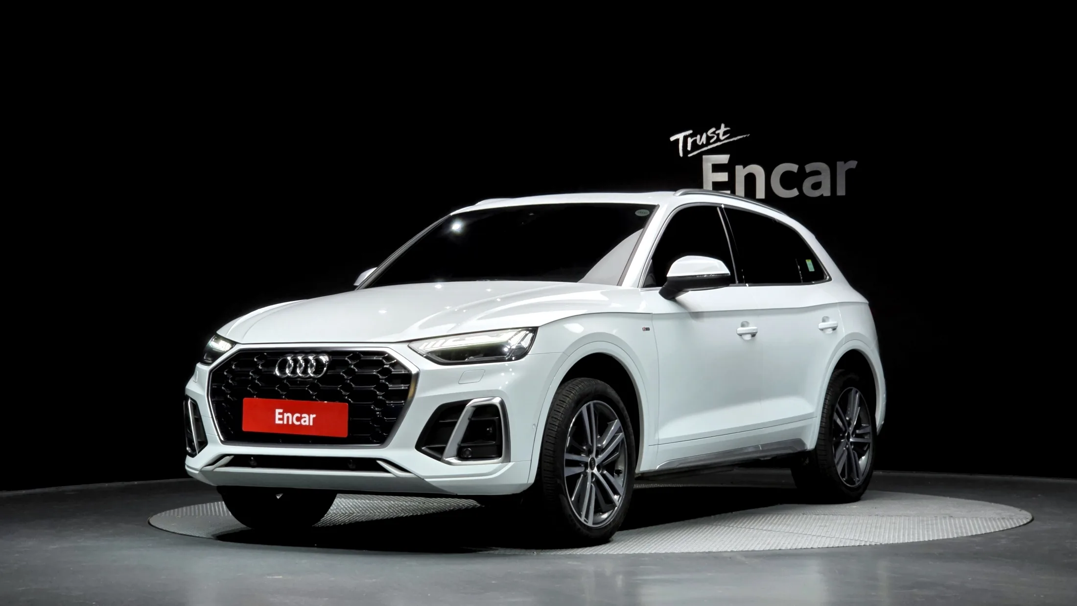 Audi Q5 FY 45 Quattro Premium